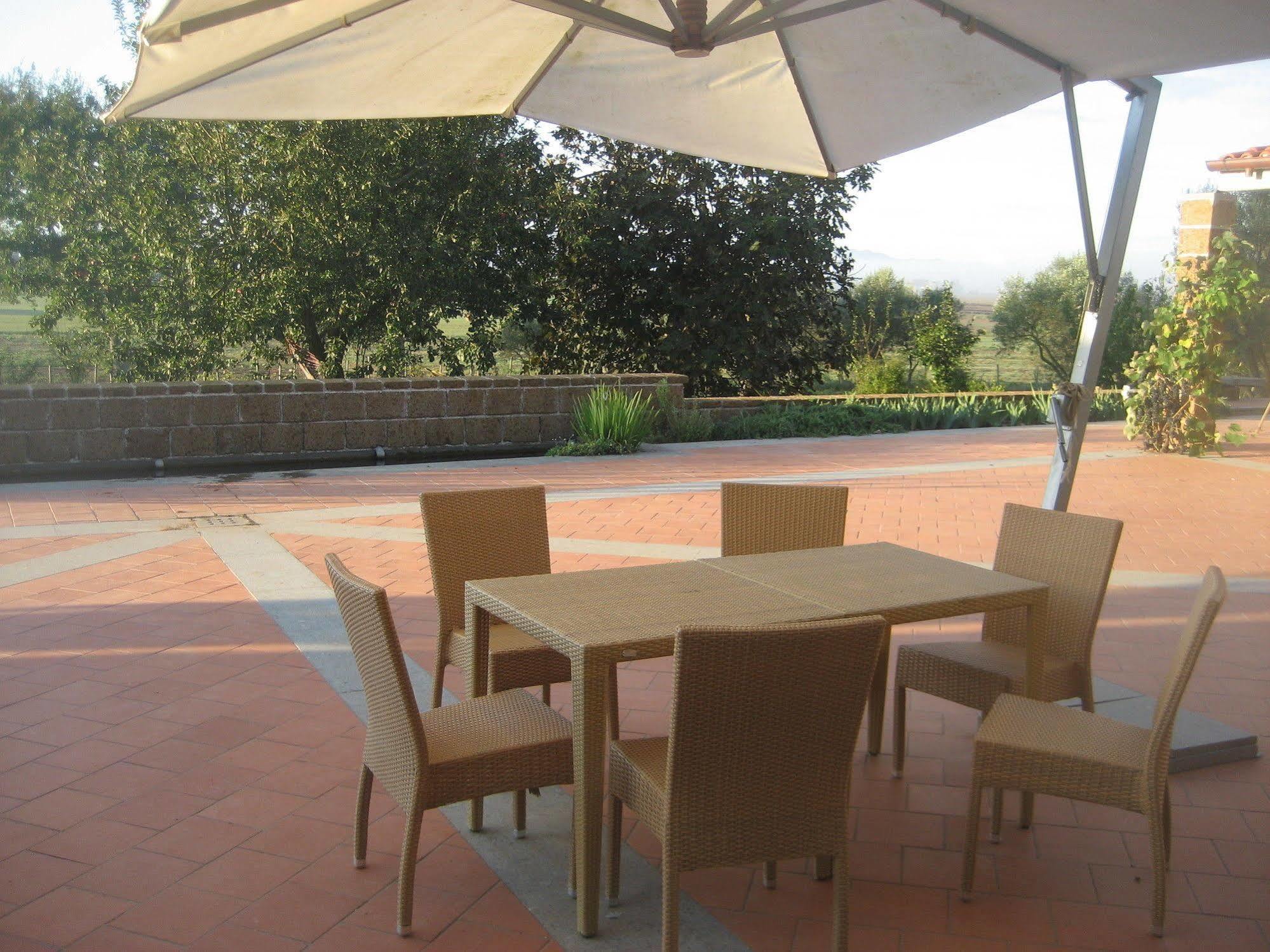 Il Giardino Nell'Orto Hotel Vetralla Luaran gambar